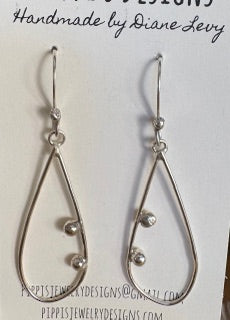 Silver dangly earrings